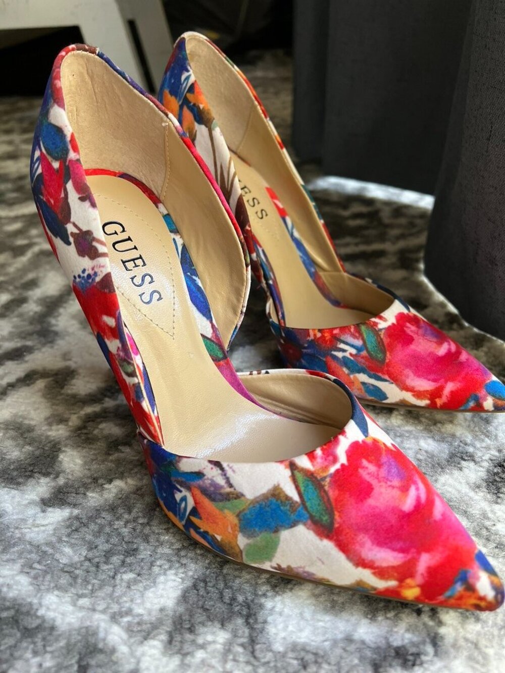 GUESS RoseMari Floral Satin Fabric High Heel Stiletto Sexy Pumps